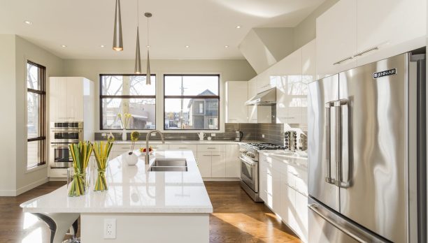 A beautiful shot of a modern house kitchen